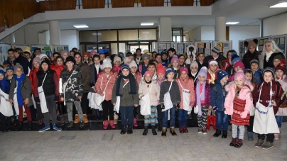Bilanț de Crăciun: 1500 de maramureșeni au mers cu colindul la Consiliul Județean