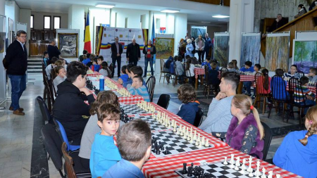 Concursul de șah ”Cupa Centenar”, destinat elevilor