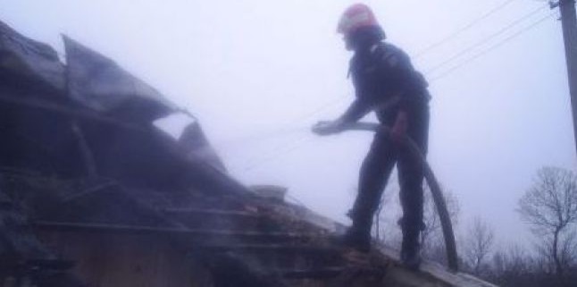 Au început incendiile la afumătorii