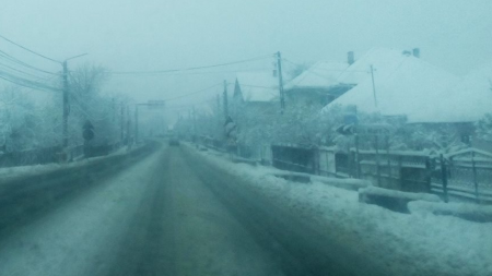 A venit zăpada: 40 cm la Firiza și Bicaz