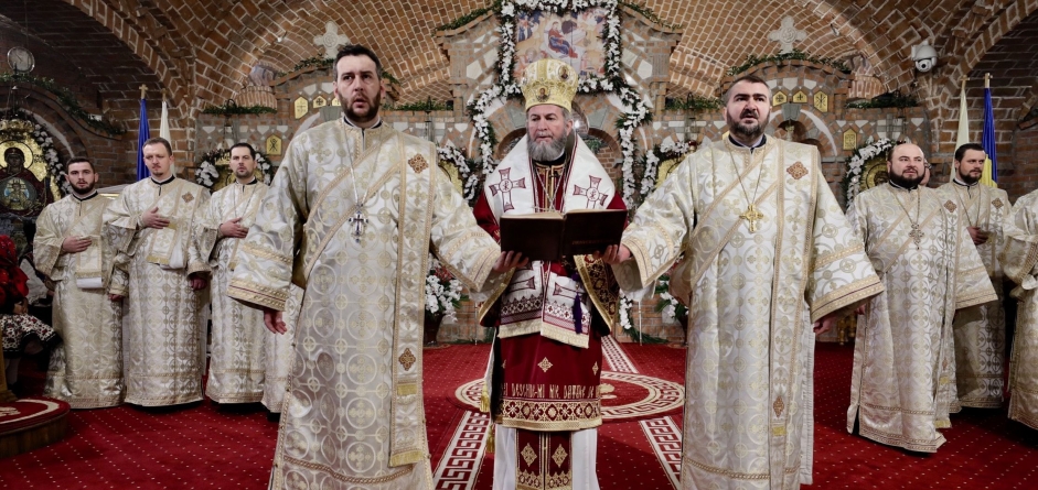 Doi ani de la întronizarea Preasfinţitului Părinte Iustin ca episcop (GALERIE FOTO)