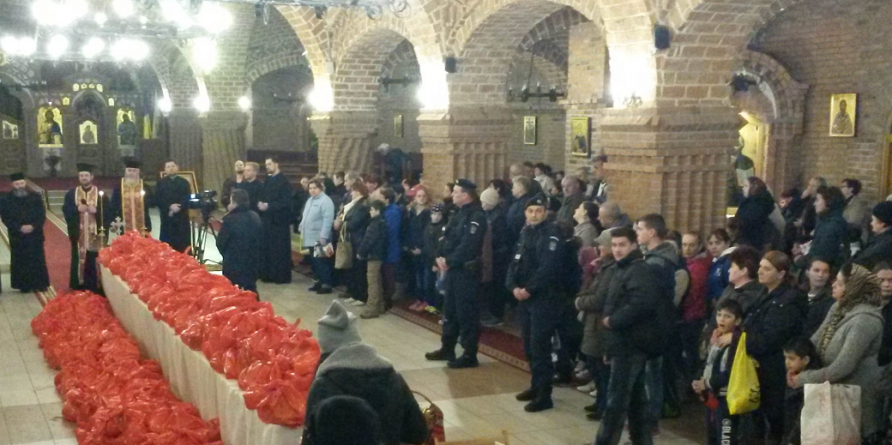 Daruri sub genericul ”Naşterea lui Hristos să ne fie de folos”