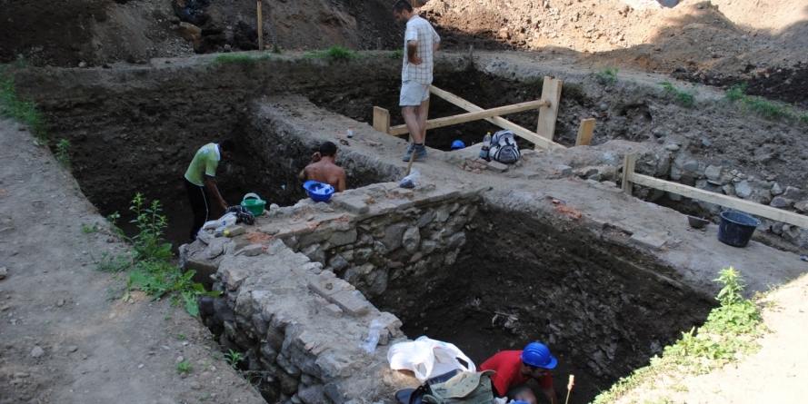 Vernisajul expoziției ”Rivulus Dominarum. Vestigii arheologice din Baia Mare – Centrul Istoric”