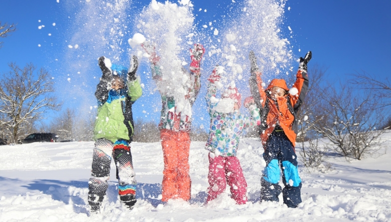 Când intră elevii în vacanța de iarnă? Care este structura anului școlar 2020-2021