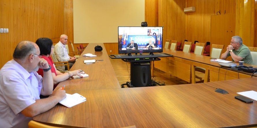 Secretarii UAT-urilor au scăpat de naveta în Baia Mare