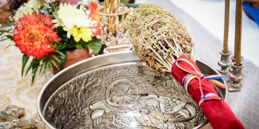 Aghiasma de la Bobotează se poate consuma dimineața, pe stomacul gol, până în 14 ianuarie