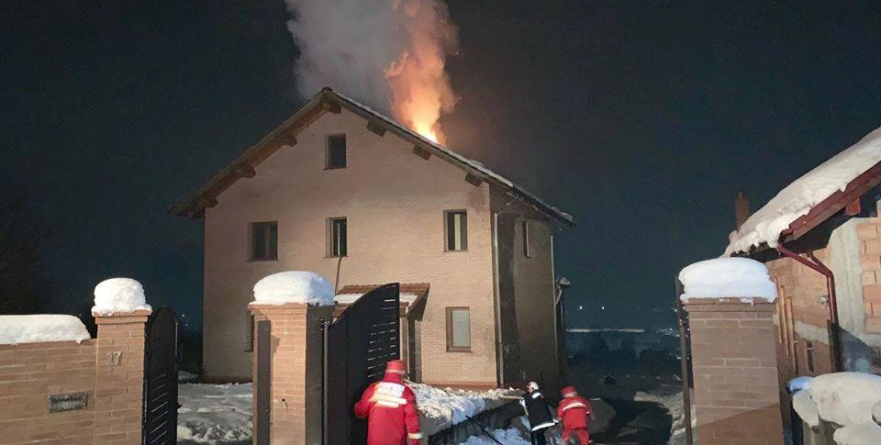 Incendiu în Buzești, stins cu promptitudine