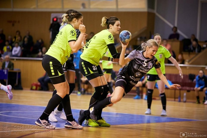 Învinsă de campioană, Minaur încheie turul pe locul 4