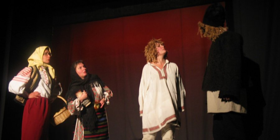 Poftiți la teatru!