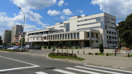 În Baia Mare: Peste 260 de joburi la Bursa locurilor de muncă pentru absolvenți