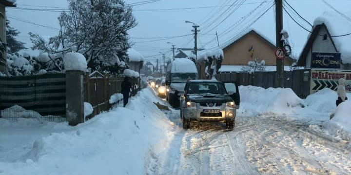 Minivacanță pentru elevii din Baia Mare și Cavnic, ca urmare a suspendării cursurilor