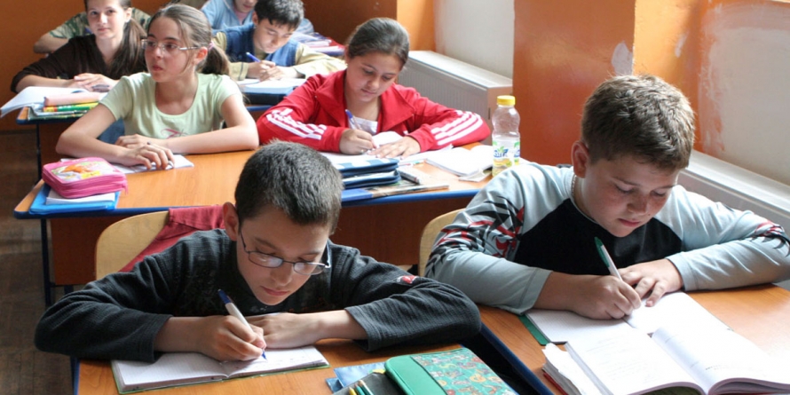 Elevii vor recupera orele pierdute din cauza zăpezii