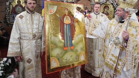 A fost sfinţită icoana Maicii Domnului, ocrotitoarea satului românesc