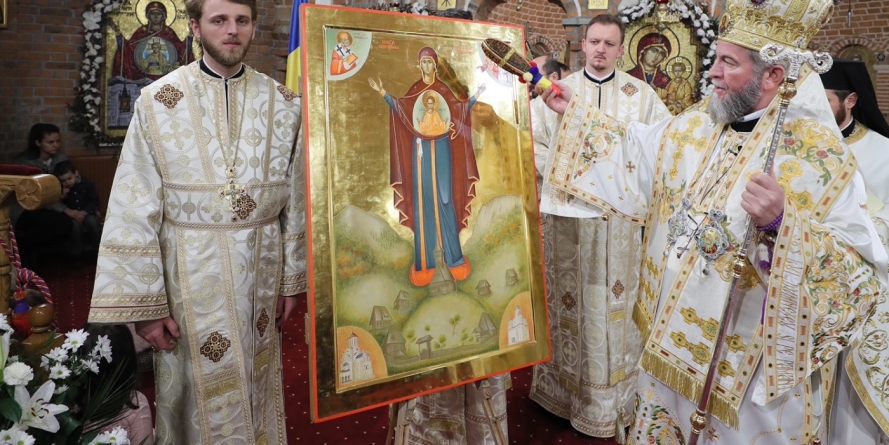 A fost sfinţită icoana Maicii Domnului, ocrotitoarea satului românesc