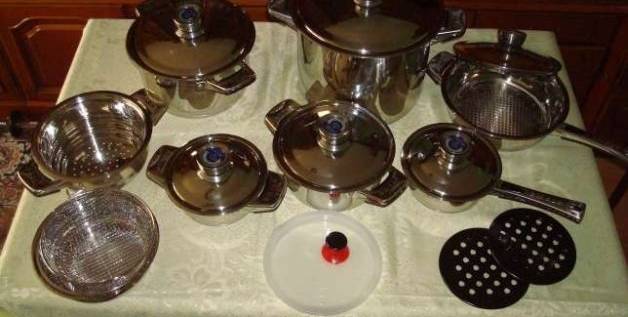 Strategii de găinari: hoțul care o face pe vânzătorul ambulant