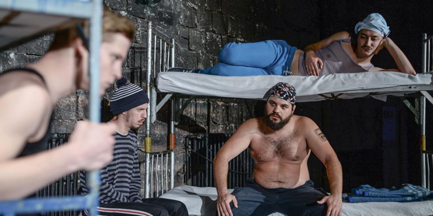 “Butoiul cu pulbere” la Teatrul Municipal