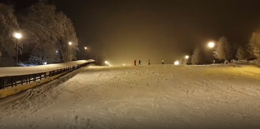 Zăpadă de peste un metru la Cavnic,  Firiza și în Pasul Gutâi