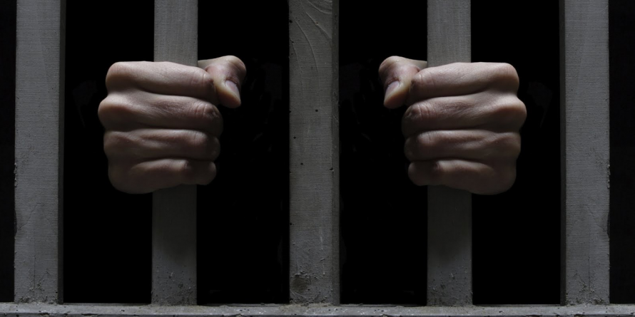 Bărbat de 33 ani condamnat la închisoare pentru furt calificat