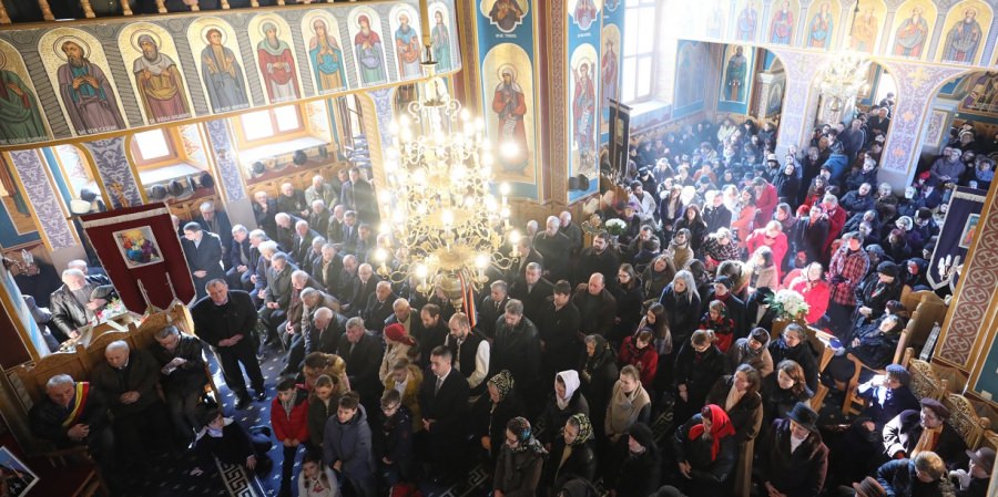 Ţara Lăpuşului sau pământul pocăinţei  (GALERIE FOTO)