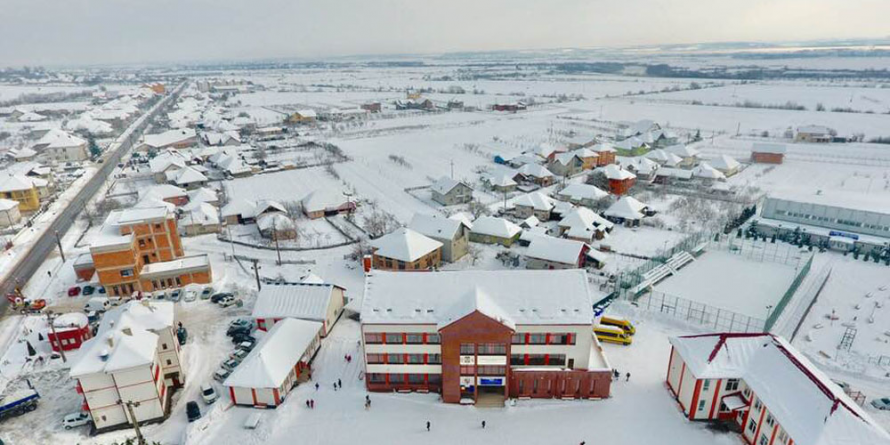 La rezultate economice, Fărcașa bate toate orașele din județ și se trage de șireturi cu cele două municipii