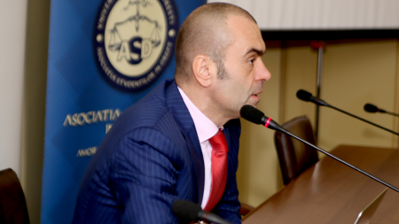 ”Dreptul a devenit unul exclusiv pozitivist?” – în dezbatere juridică