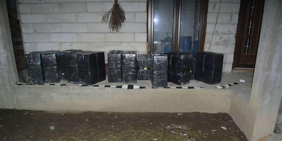 Stăteau – sau călătoreau – fără forme legale prin localitățile de frontieră (VIDEO)