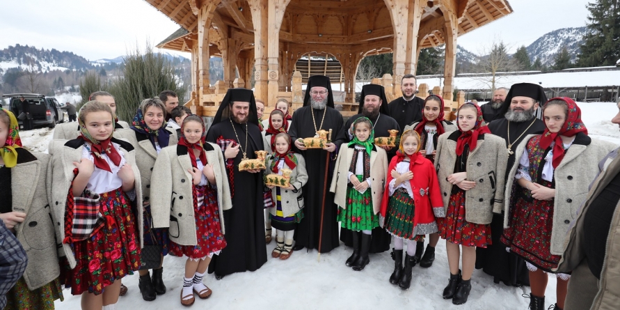 Hramul de iarnă la Mănăstirea Moisei,  cea mai veche din Eparhie (GALERIE FOTO)