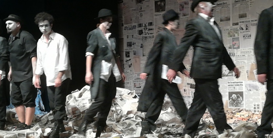 Poftiți la teatru!