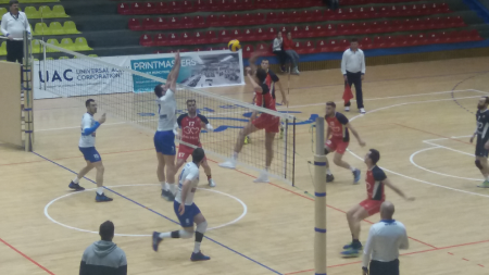 Știința Explorări pierde al 9-lea meci în Divizia A1 la volei