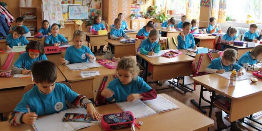 Încep înscrierile în învățământul primar