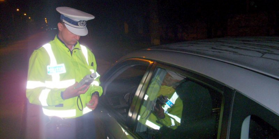 Conducea cu 1.03 mg/l alcool pur în aerul expirat