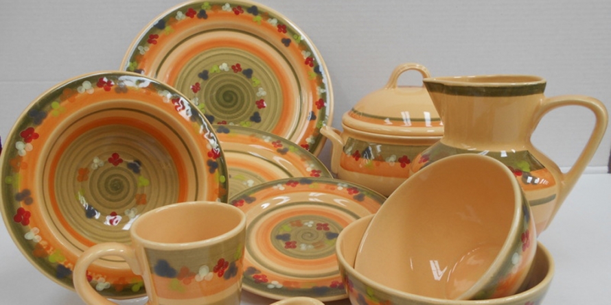Expoziție de ceramică la Faimar, cu vânzare la preț de producător