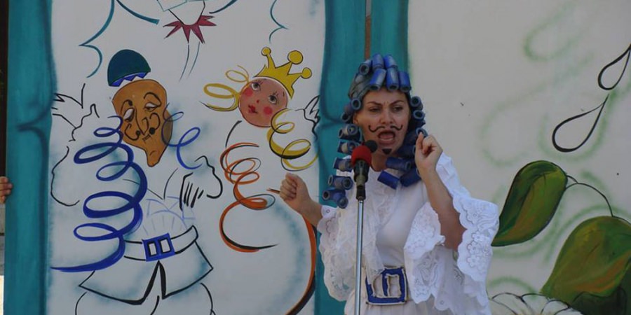 Poftiți la teatru!