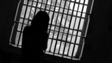 Trei femei încarcerate de 1 aprilie