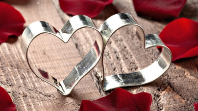 Concurs cu tema „Despre iubire. Sensuri. Limitări. Trăiri” la Colegiul ”Vasile Lucaciu”