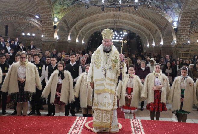 Unde liturghisește și predică duminică Episcopul Iustin