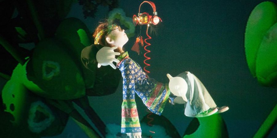 “Submarinul galben în lumea fractalilor” la Municipalul băimărean