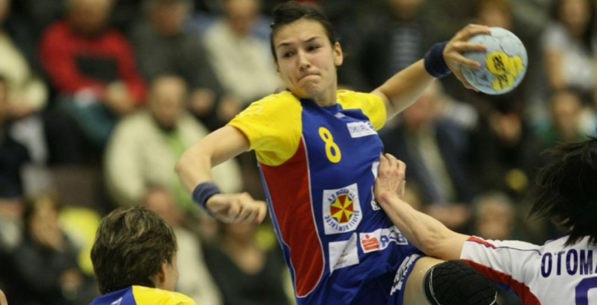 UNICAT ÎN LUMEA HANDBALULUI MONDIAL: Cristina Neagu, singura aleasă de patru ori drept cea mai bună jucătoare din lume (VIDEO)