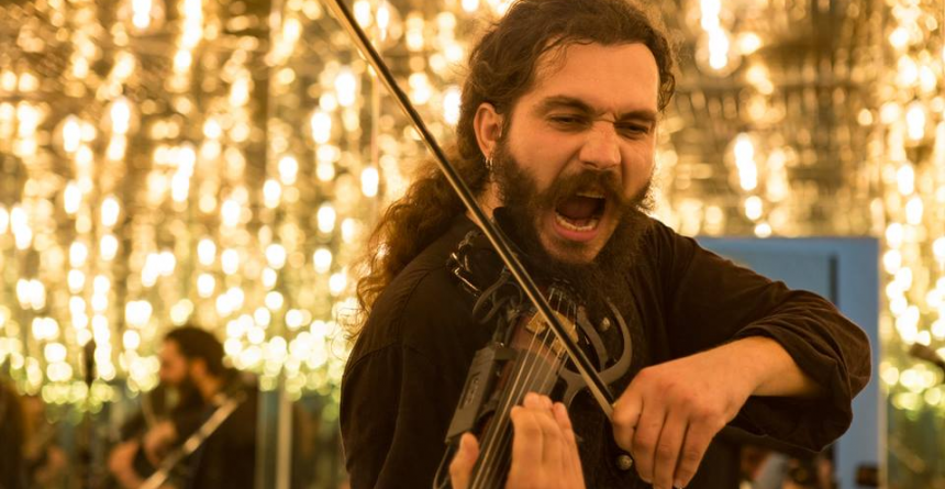 CORBU concertează pentru prima oară în Târgu Lăpuș