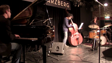 Concert de jazz: Dusha Connection sau valori noi extrase din sunete demult uitate