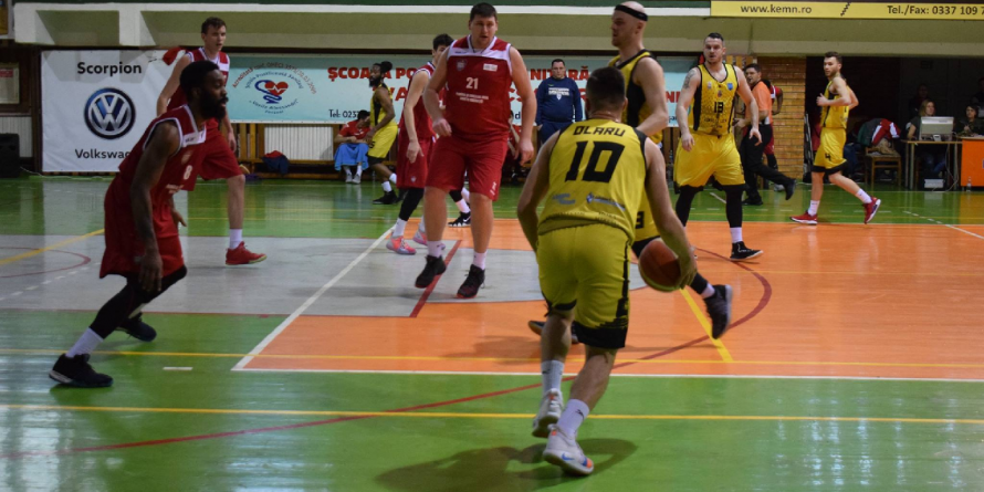 Baschetbaliștii sigheteni au pierdut derbyul din Moldova