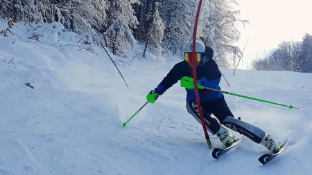 Băimăreanul Vlad Băran – un titlu de campion național și două de vicecampion la schi alpin (GALERIE FOTO)