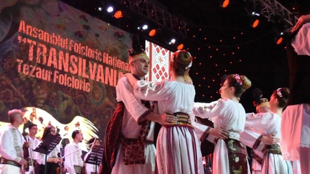 Ansamblul ”Transilvania” a sărbătorit 6 decenii de activitate (GALERIE FOTO)