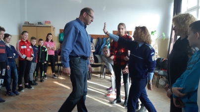 Proiectul „Curaj civic”, reactivat în școlile din județ