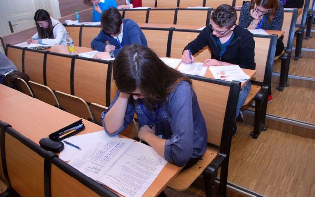 Șapte elevi maramureșeni vor participa la Olimpiada Națională de Istorie