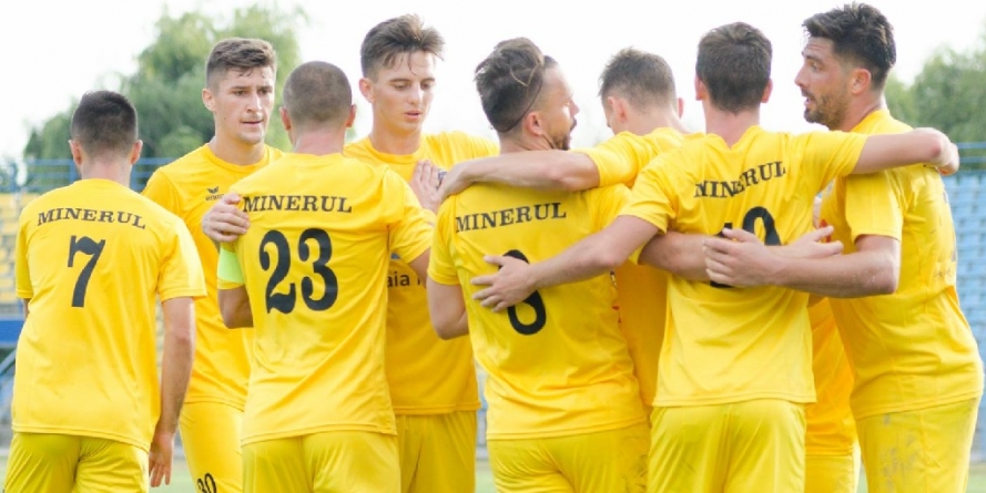 Cinci goluri marcate în deplasare, un început bun de retur pentru Minerul