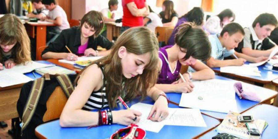 5% dintre elevii maramureșeni au absentat la prima probă a simulării naționale