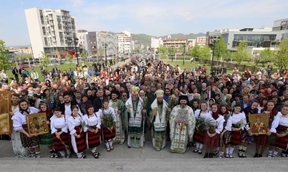 25 de ani de jertfelnicie întru Arhierie pentru PS Părinte Iustin, marcați în Duminica Floriilor (GALERIE FOTO)