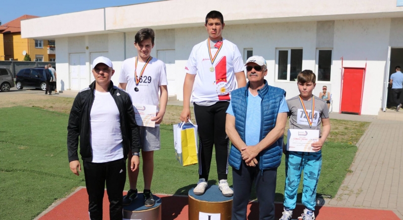 Șapte medalii pentru aruncătorii de la LPS Baia Mare (GALERIE FOTO)