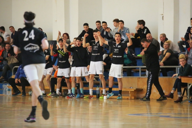 Academia de Handbal Minaur s-a calificat la turneele finale ale campionatului național cu 3 echipe
